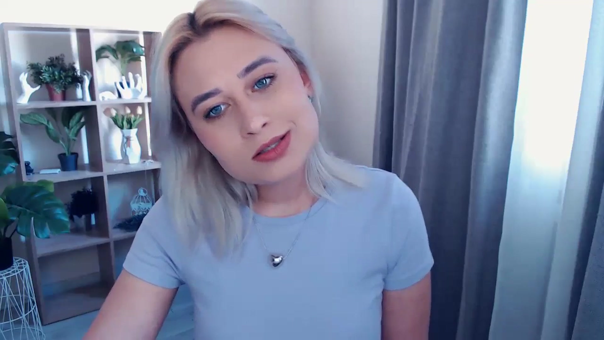 Gallery image thumbnail from Kukla_kolduna's myfreecams stream on, 04/11/2024, 13:57 image 6 of 20