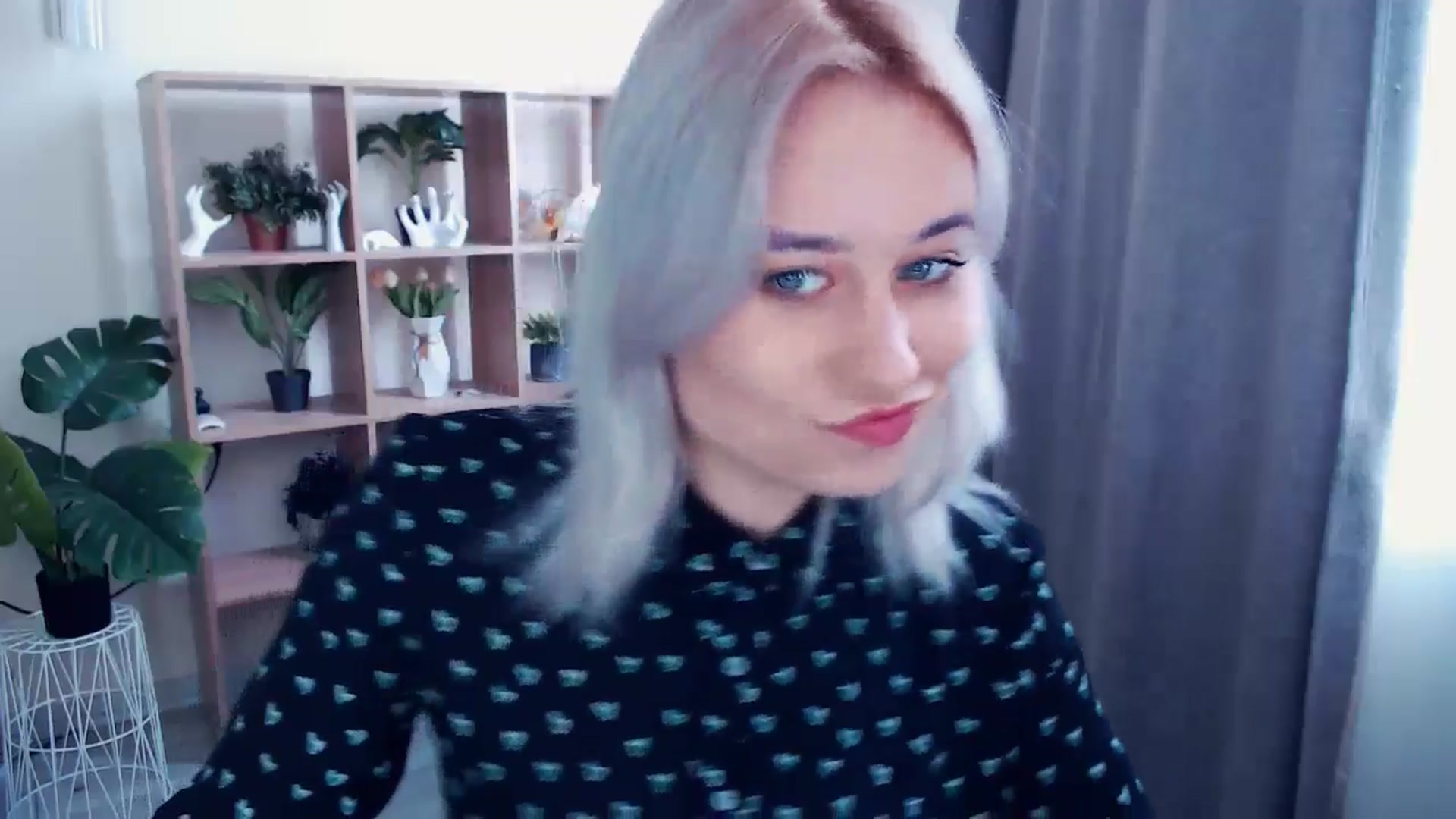 Gallery image thumbnail from Kukla_kolduna's myfreecams stream on, 04/21/2024, 13:12 image 11 of 20