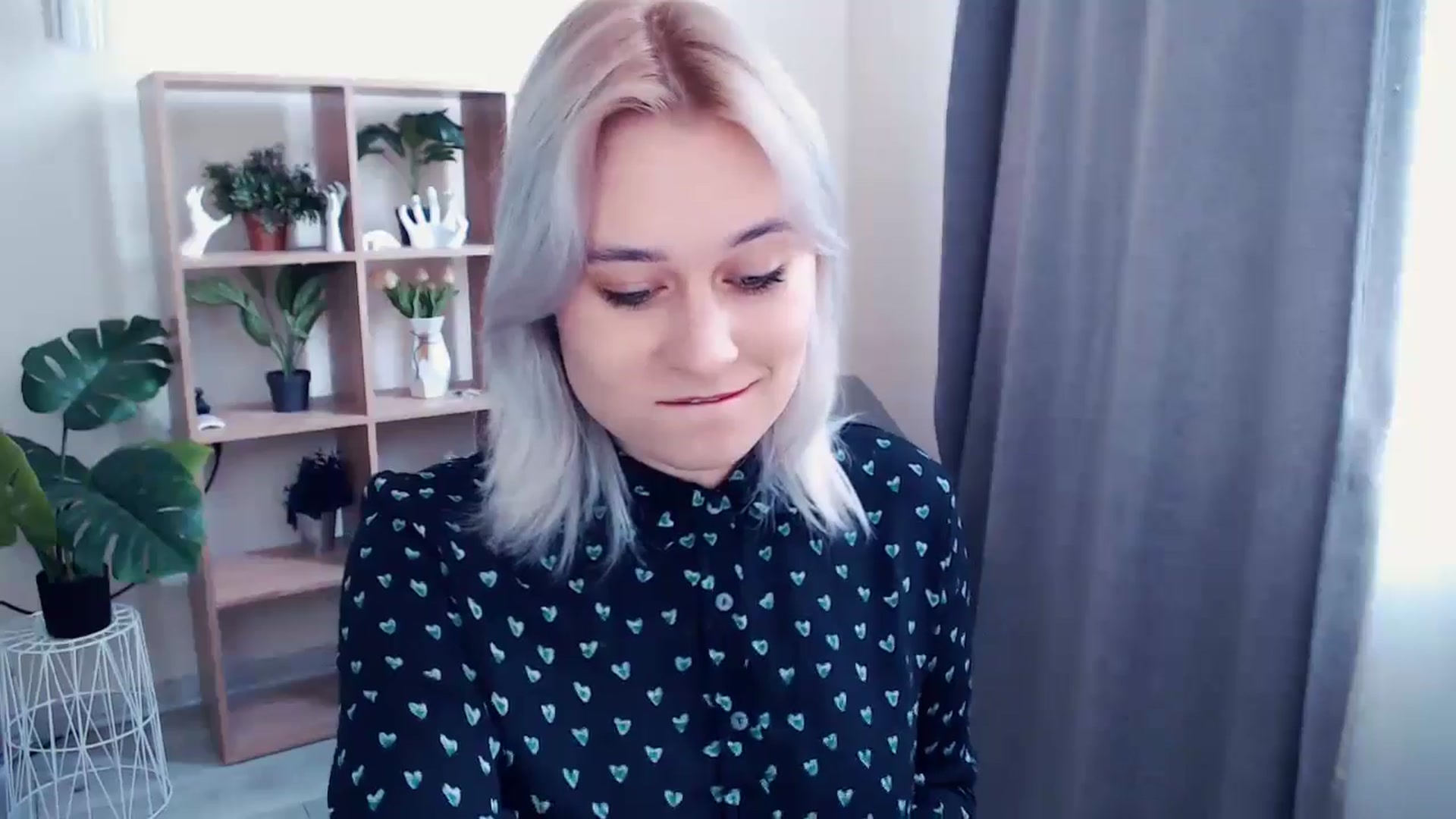 Gallery image thumbnail from Kukla_kolduna's myfreecams stream on, 04/21/2024, 13:12 image 6 of 20