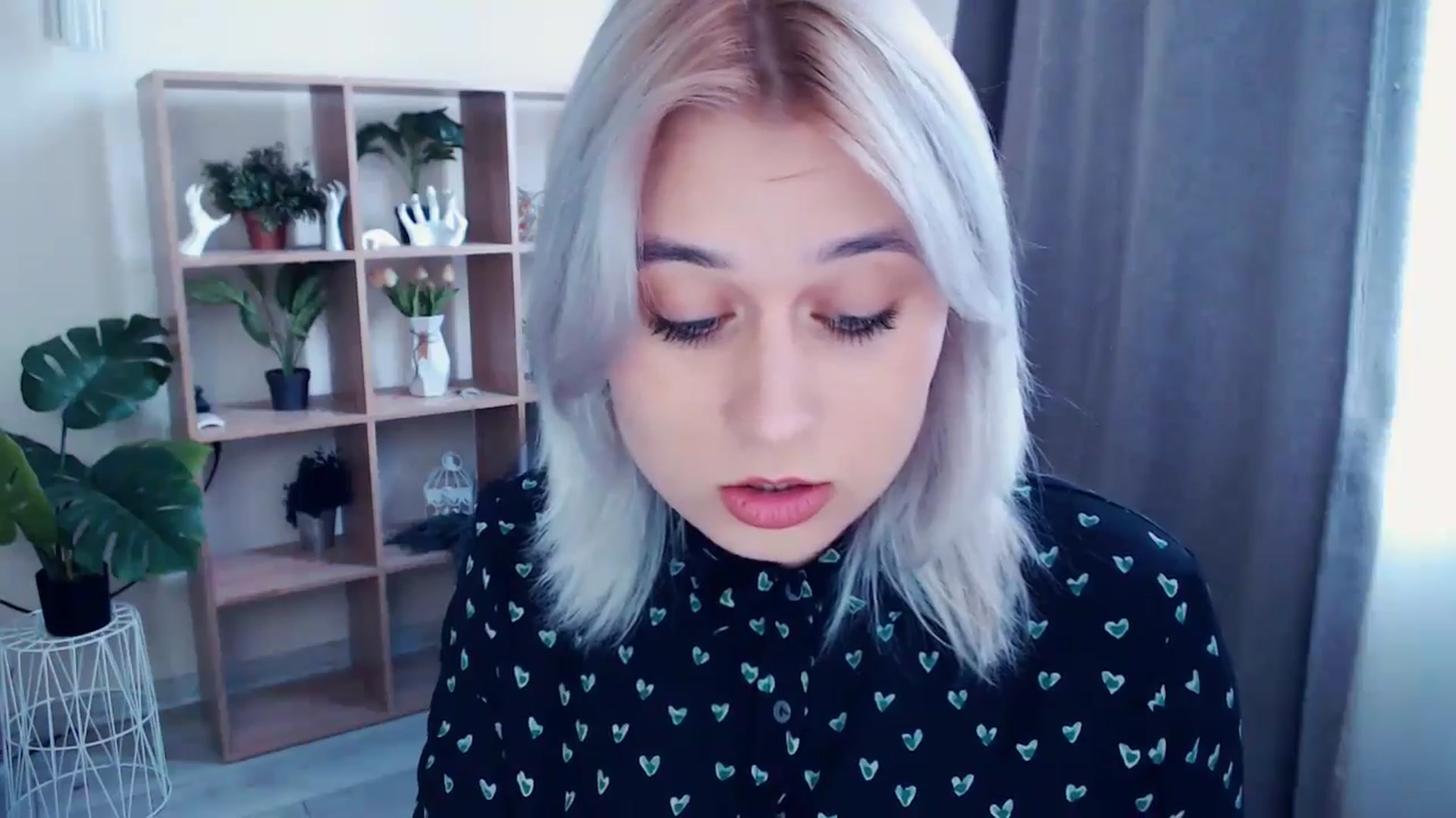 Gallery image thumbnail from Kukla_kolduna's myfreecams stream on, 04/21/2024, 13:12 image 17 of 20
