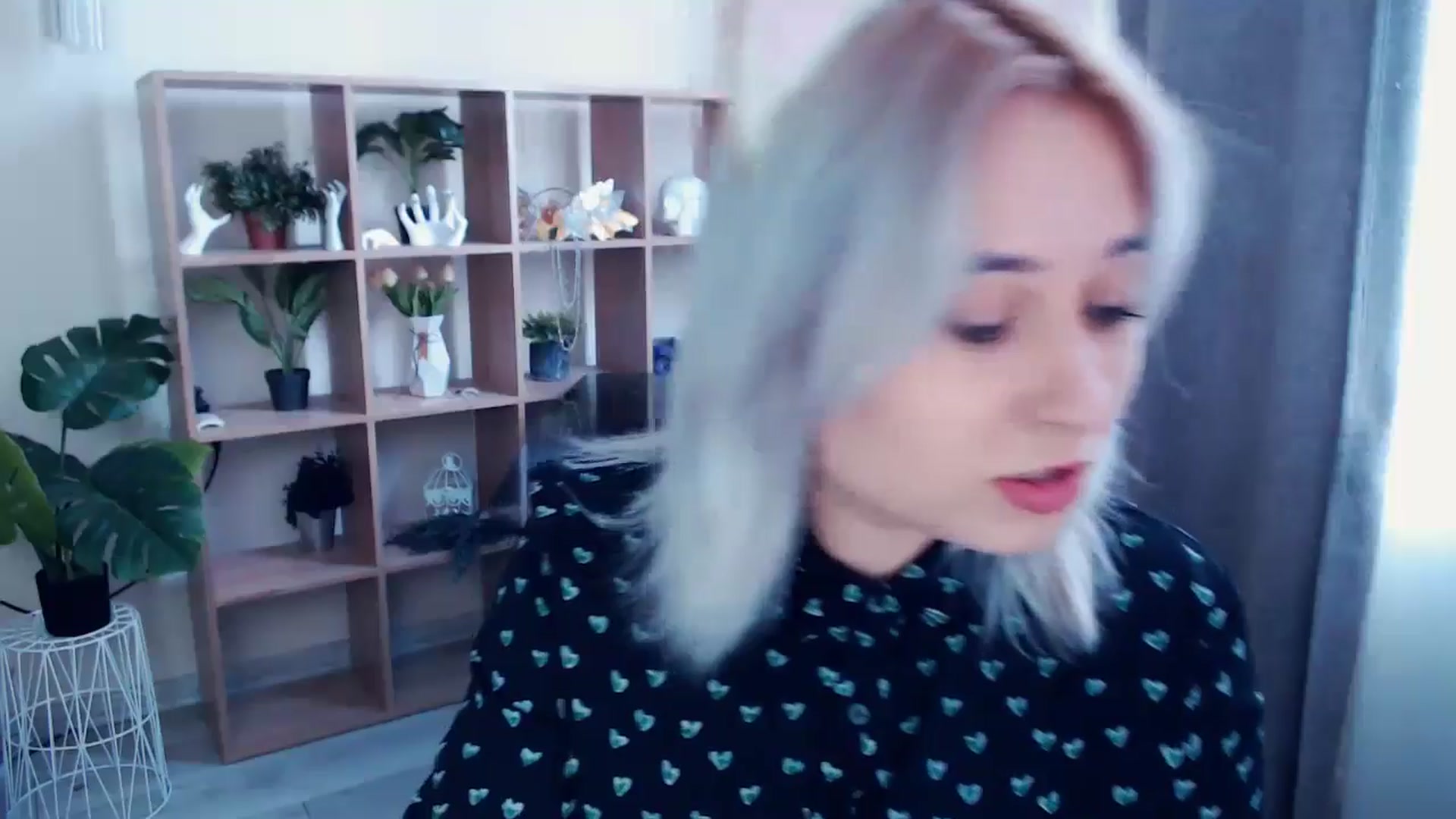 Gallery image thumbnail from Kukla_kolduna's myfreecams stream on, 04/21/2024, 13:12 image 19 of 20