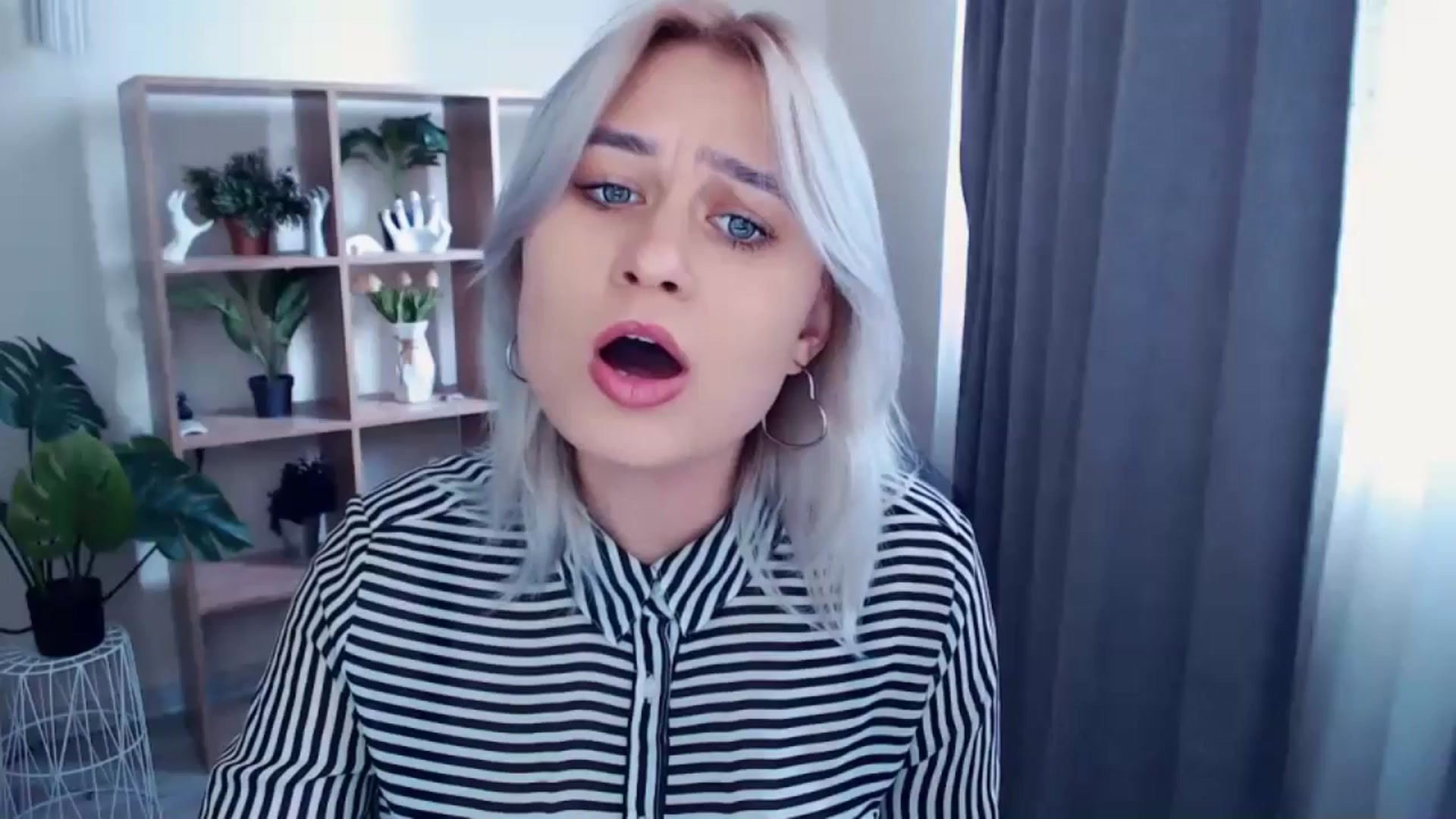 Gallery image thumbnail from Kukla_kolduna's myfreecams stream on, 04/25/2024, 13:07 image 1 of 20