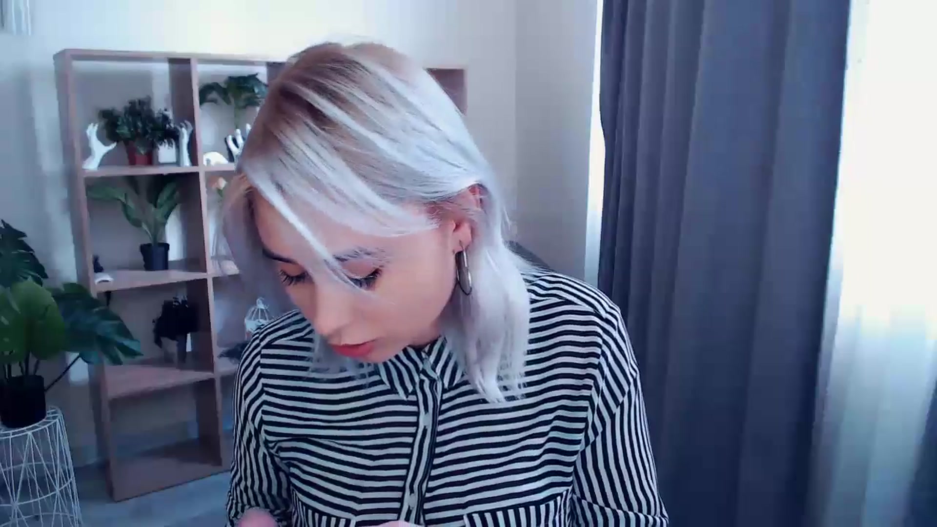 Gallery image thumbnail from Kukla_kolduna's myfreecams stream on, 04/25/2024, 13:07 image 11 of 20