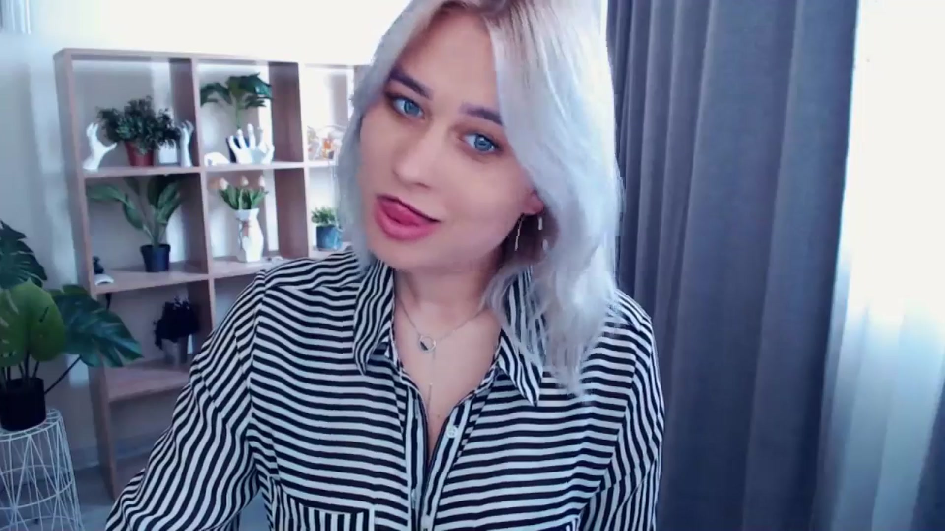Gallery image thumbnail from Kukla_kolduna's myfreecams stream on, 04/25/2024, 13:51 image 2 of 20