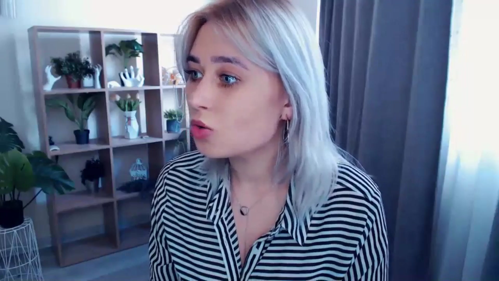 Gallery image thumbnail from Kukla_kolduna's myfreecams stream on, 04/25/2024, 13:51 image 18 of 20