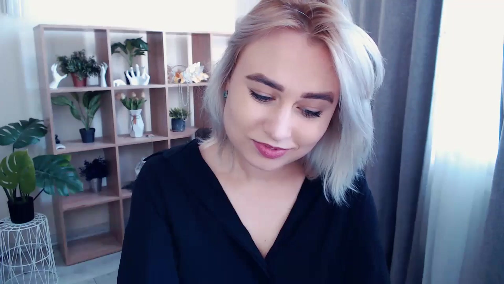 Gallery image thumbnail from Kukla_kolduna's myfreecams stream on, 04/28/2024, 14:43 image 13 of 20