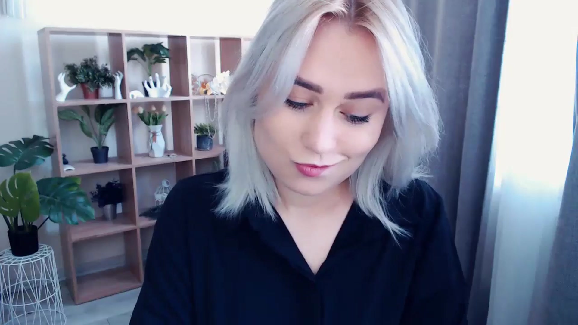Gallery image thumbnail from Kukla_kolduna's myfreecams stream on, 04/28/2024, 14:43 image 9 of 20
