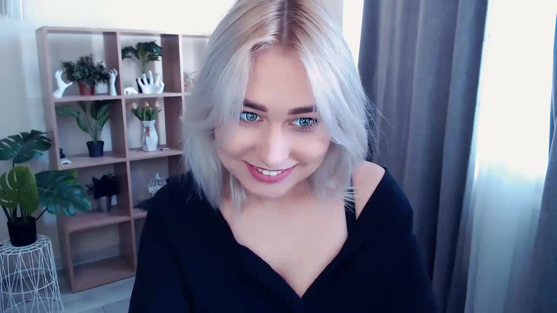 Gallery image thumbnail from Kukla_kolduna's myfreecams stream on, 04/28/2024, 14:43 image 15 of 20