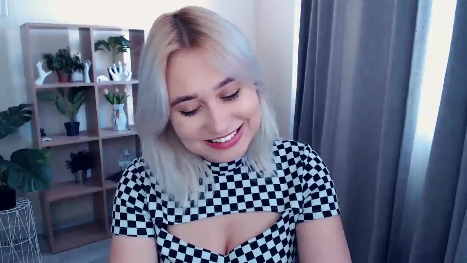 Gallery image thumbnail from Kukla_kolduna's myfreecams stream on, 05/02/2024, 13:02 image 20 of 20