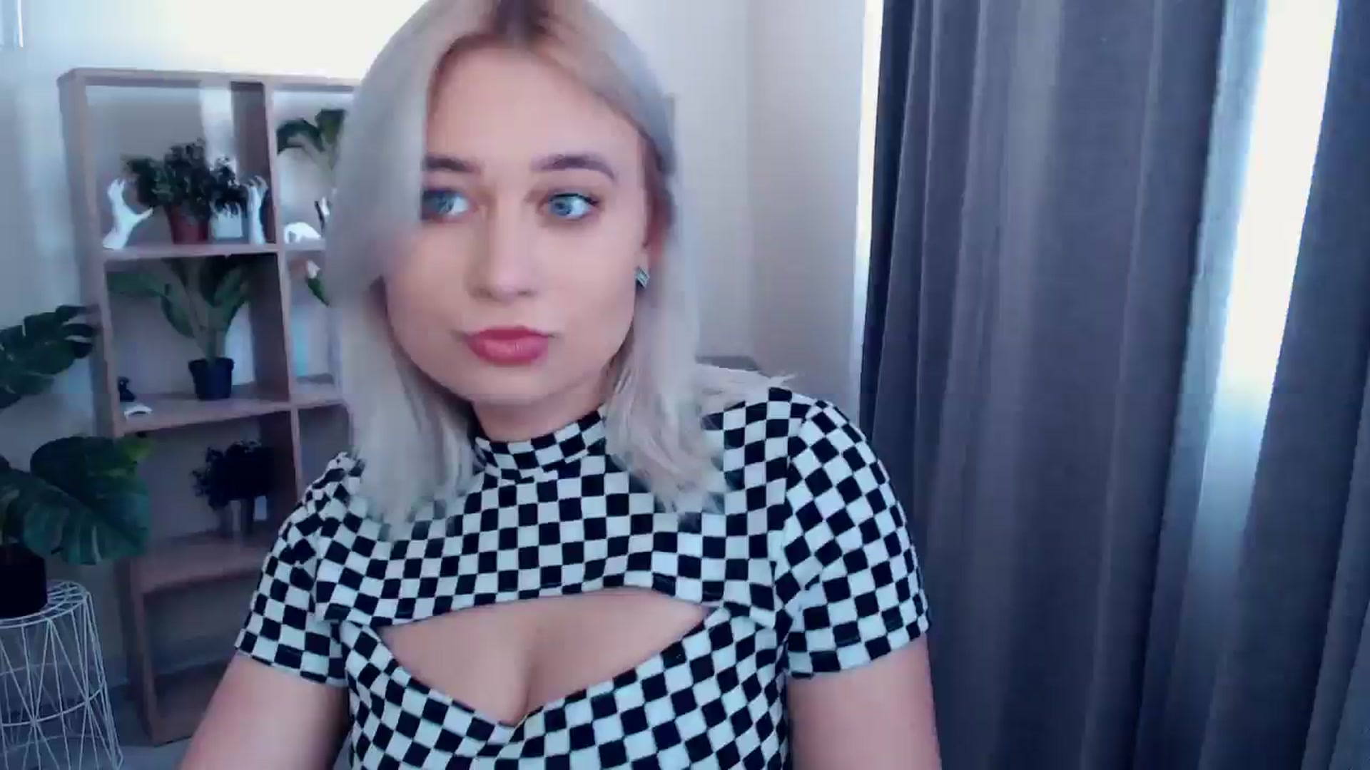 Gallery image thumbnail from Kukla_kolduna's myfreecams stream on, 05/02/2024, 13:02 image 1 of 20