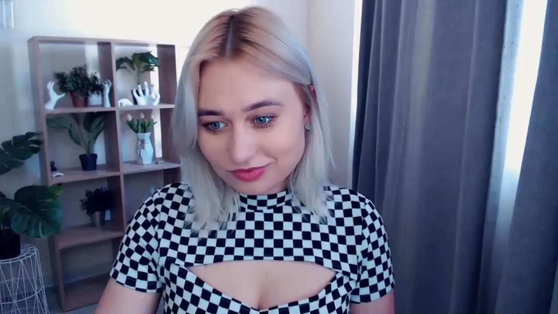 Gallery image thumbnail from Kukla_kolduna's myfreecams stream on, 05/02/2024, 14:13 image 20 of 20