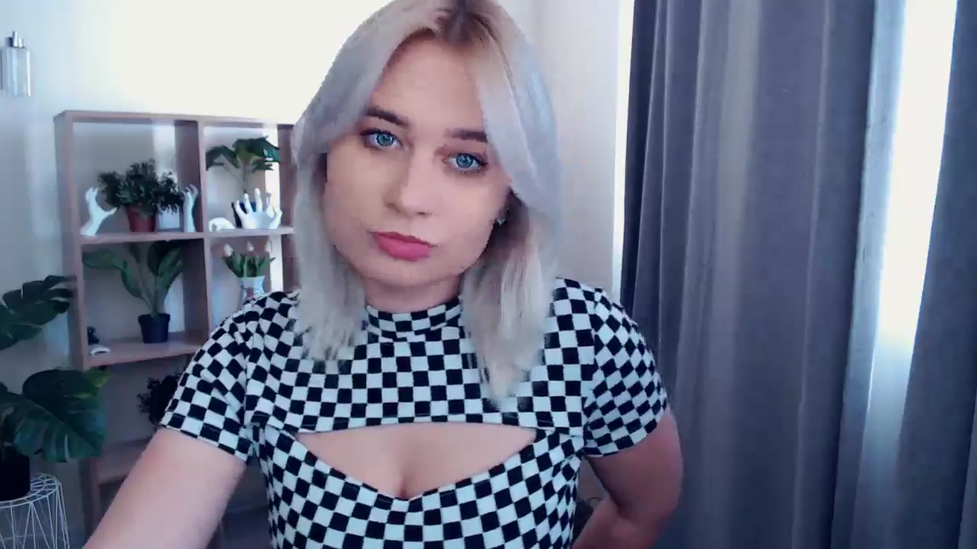 Gallery image thumbnail from Kukla_kolduna's myfreecams stream on, 05/02/2024, 14:13 image 7 of 20