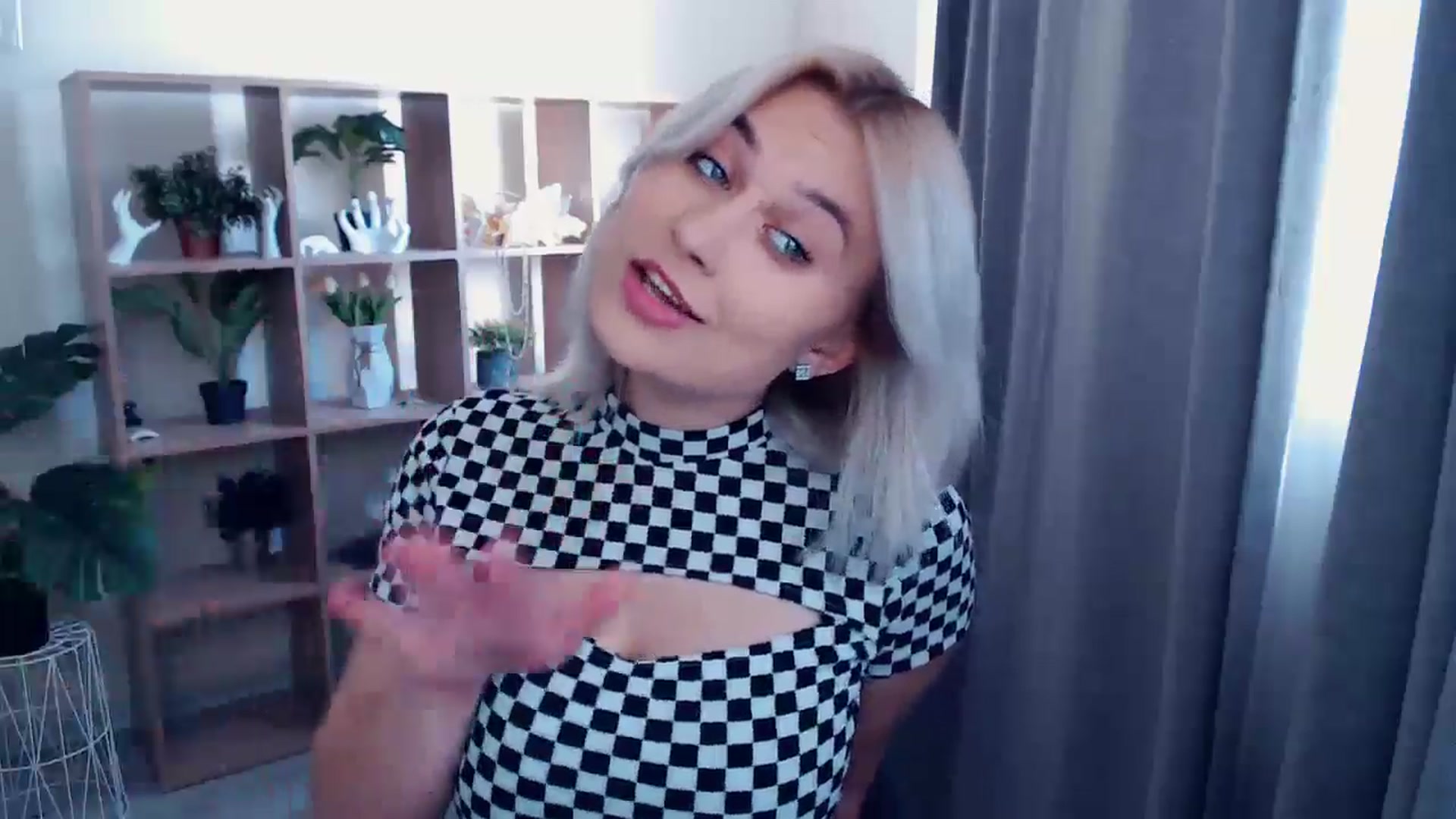 Gallery image thumbnail from Kukla_kolduna's myfreecams stream on, 05/02/2024, 14:13 image 6 of 20