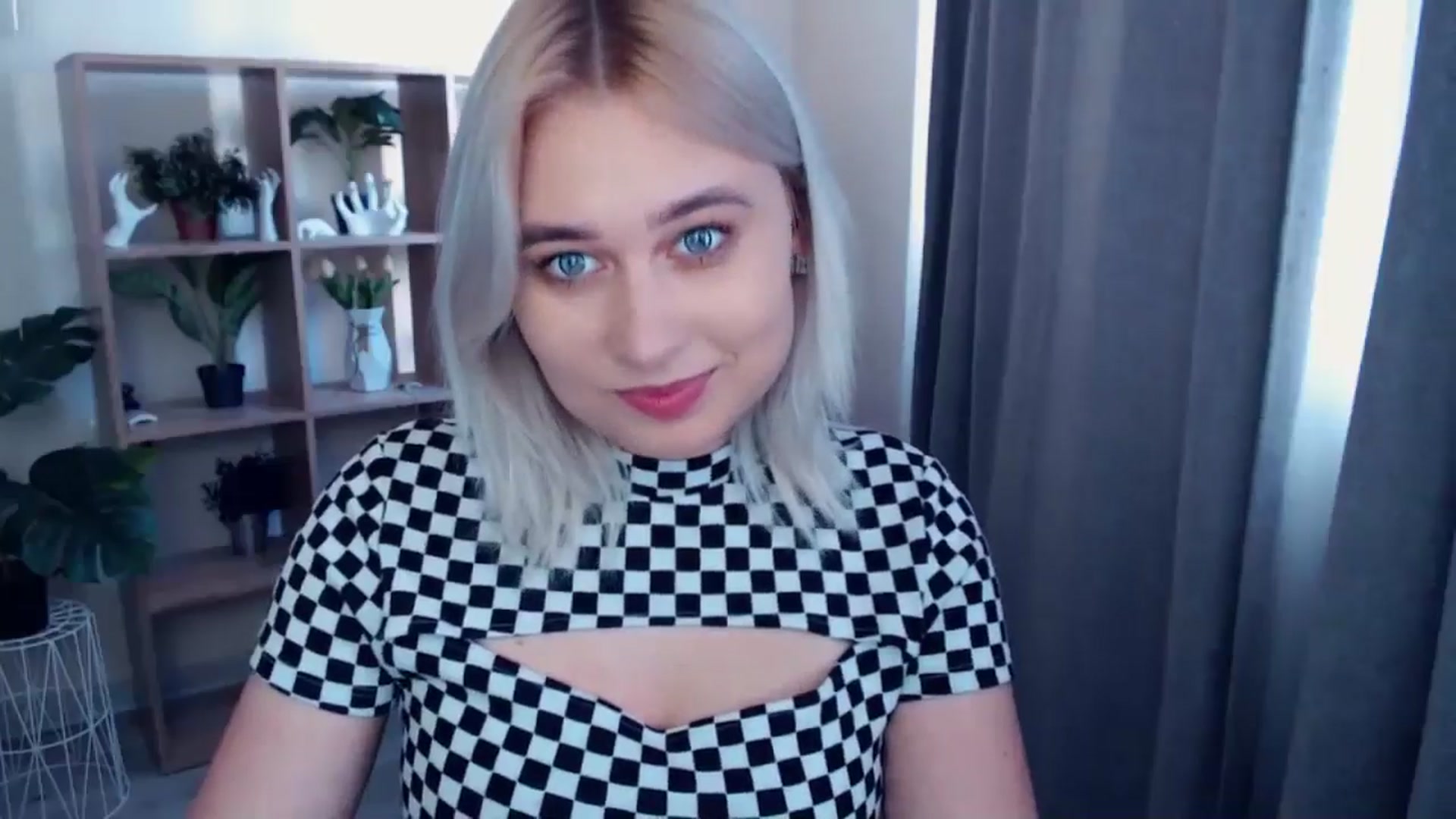 Gallery image thumbnail from Kukla_kolduna's myfreecams stream on, 05/02/2024, 15:47 image 9 of 20
