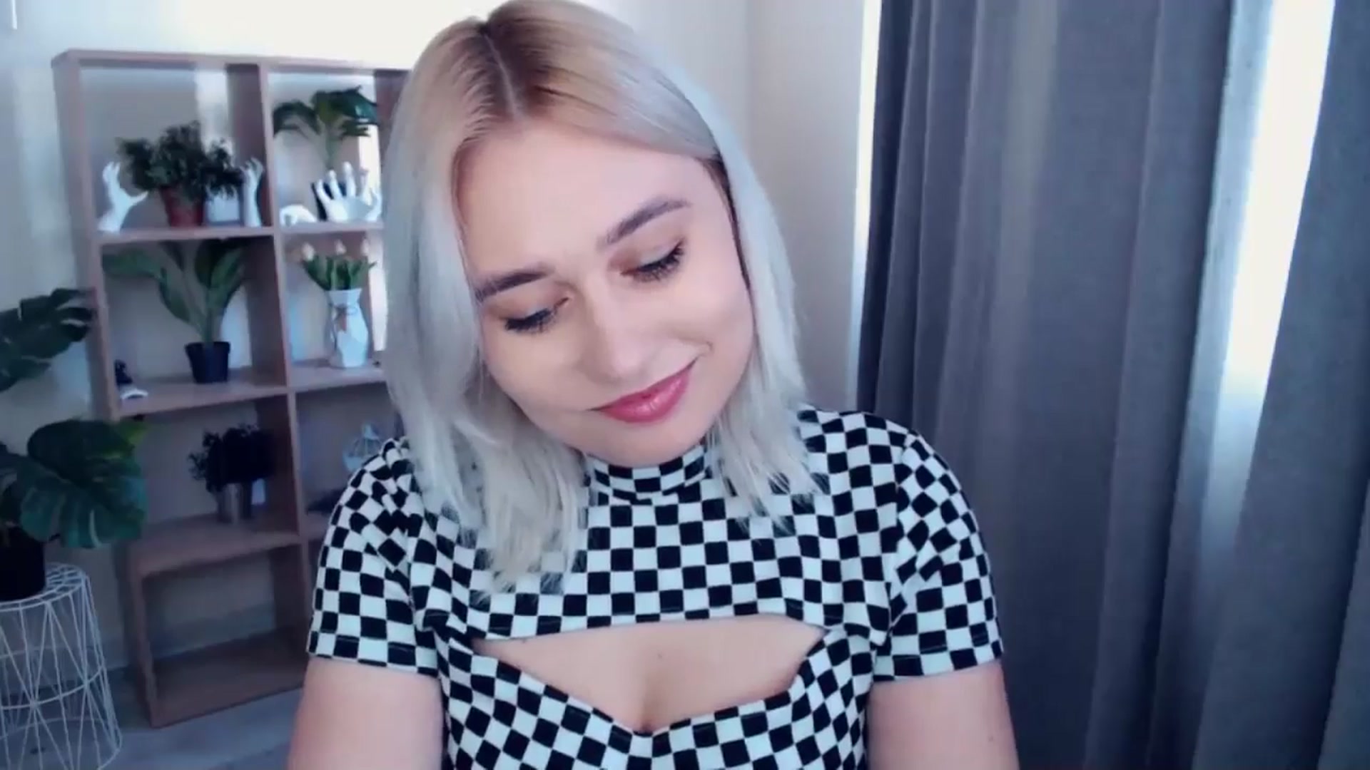 Gallery image thumbnail from Kukla_kolduna's myfreecams stream on, 05/02/2024, 15:47 image 2 of 20