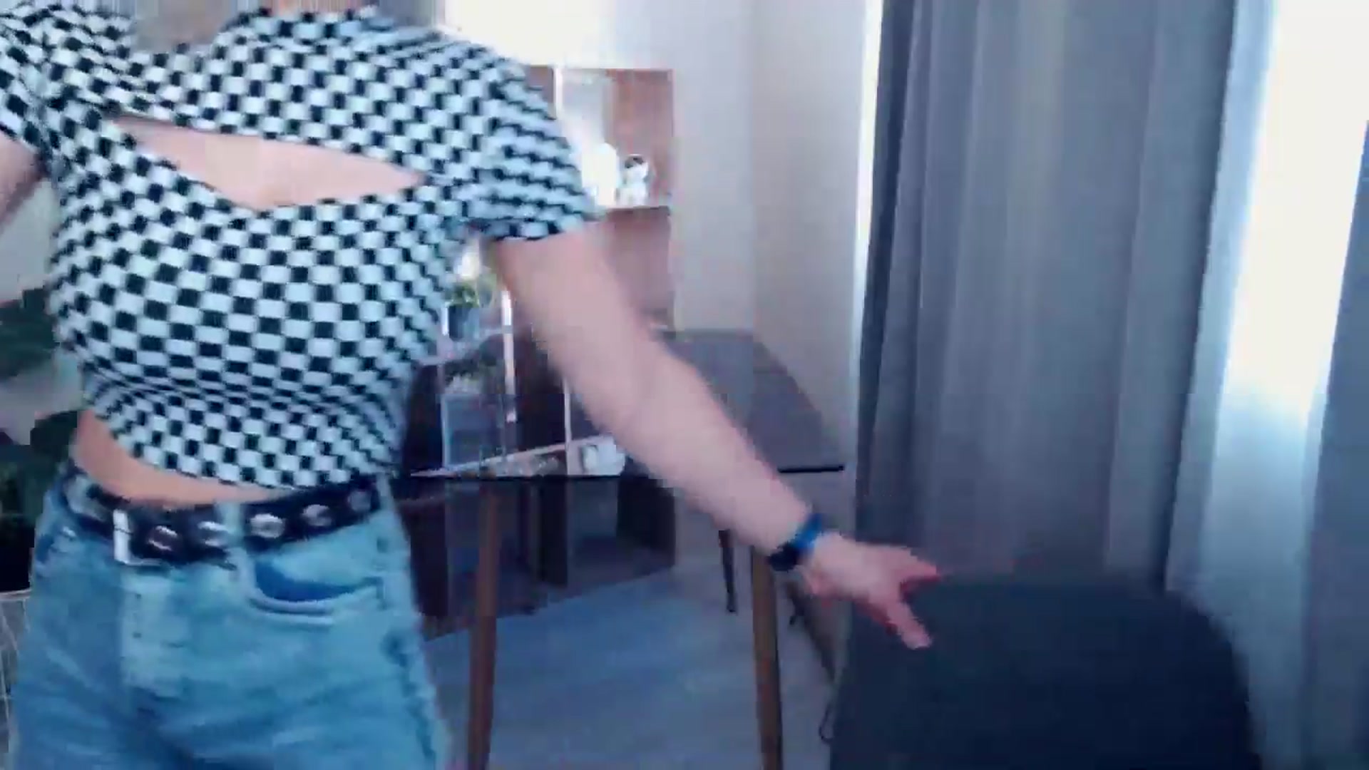 Gallery image thumbnail from Kukla_kolduna's myfreecams stream on, 05/02/2024, 15:47 image 19 of 20