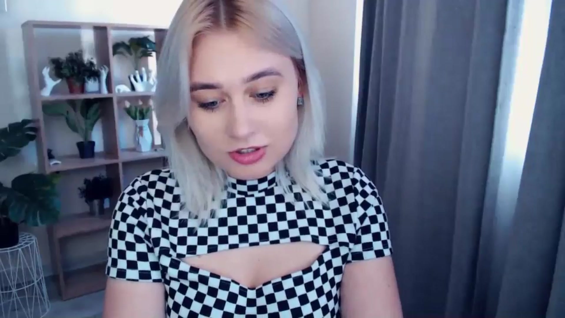 Gallery image thumbnail from Kukla_kolduna's myfreecams stream on, 05/02/2024, 15:47 image 6 of 20