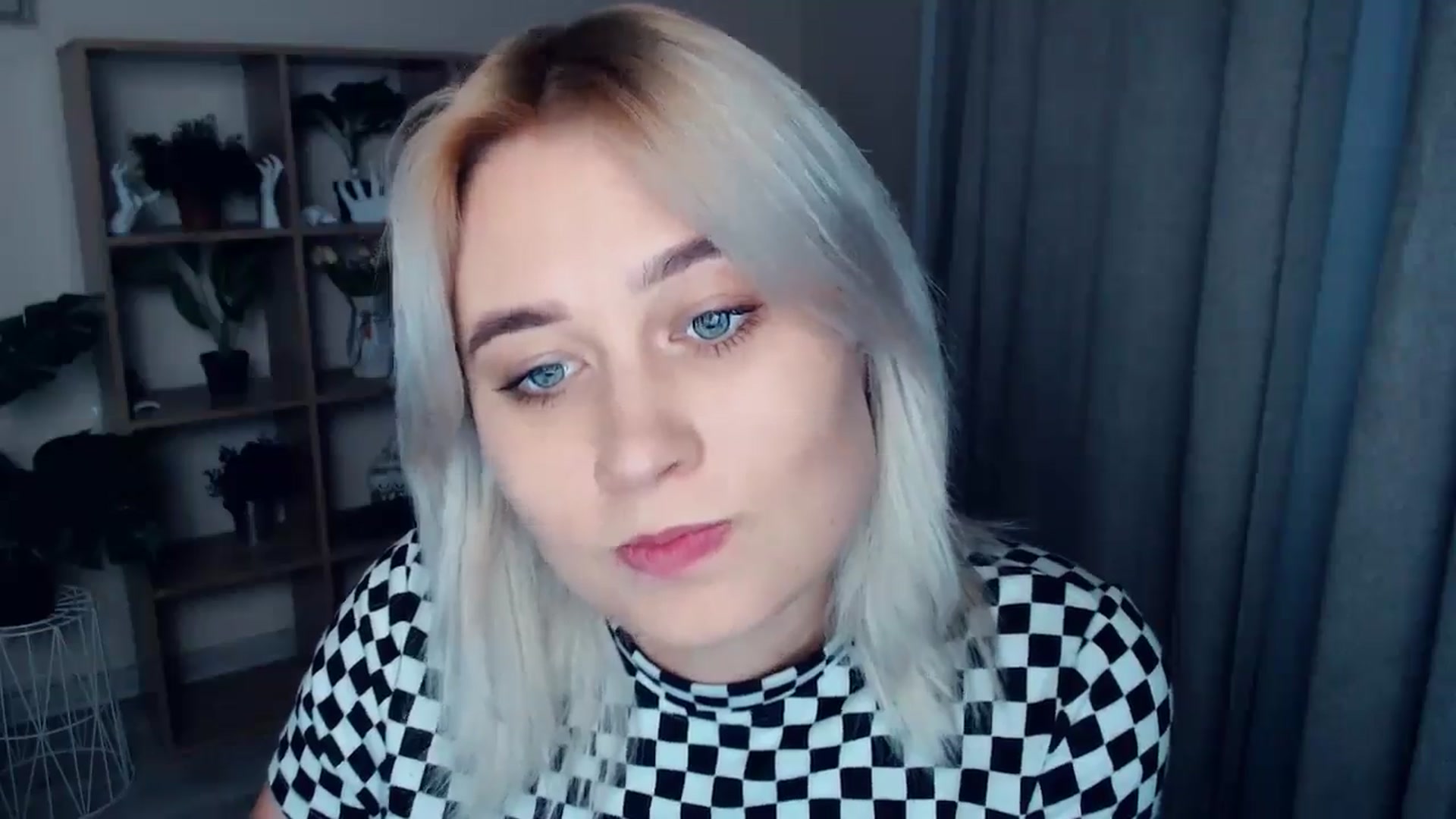 Gallery image thumbnail from Kukla_kolduna's myfreecams stream on, 05/02/2024, 17:53 image 16 of 20
