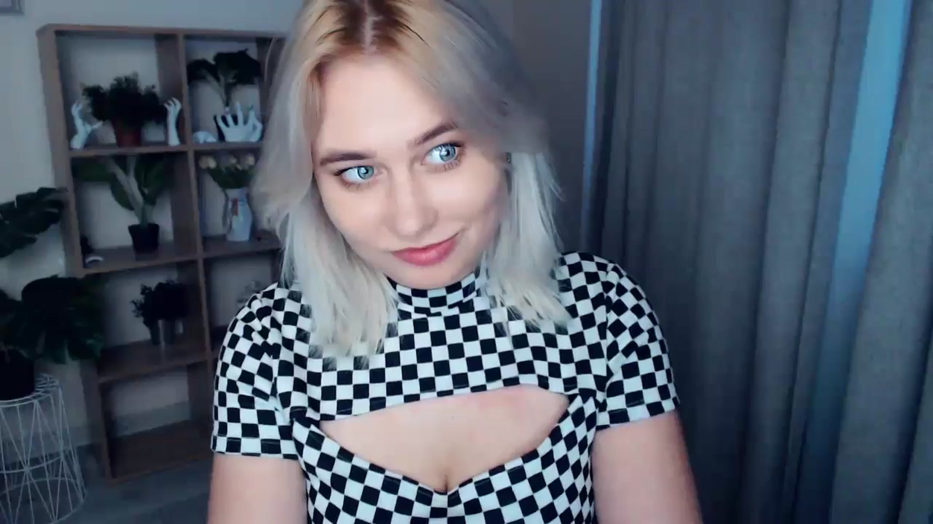 Gallery image thumbnail from Kukla_kolduna's myfreecams stream on, 05/02/2024, 17:53 image 9 of 20