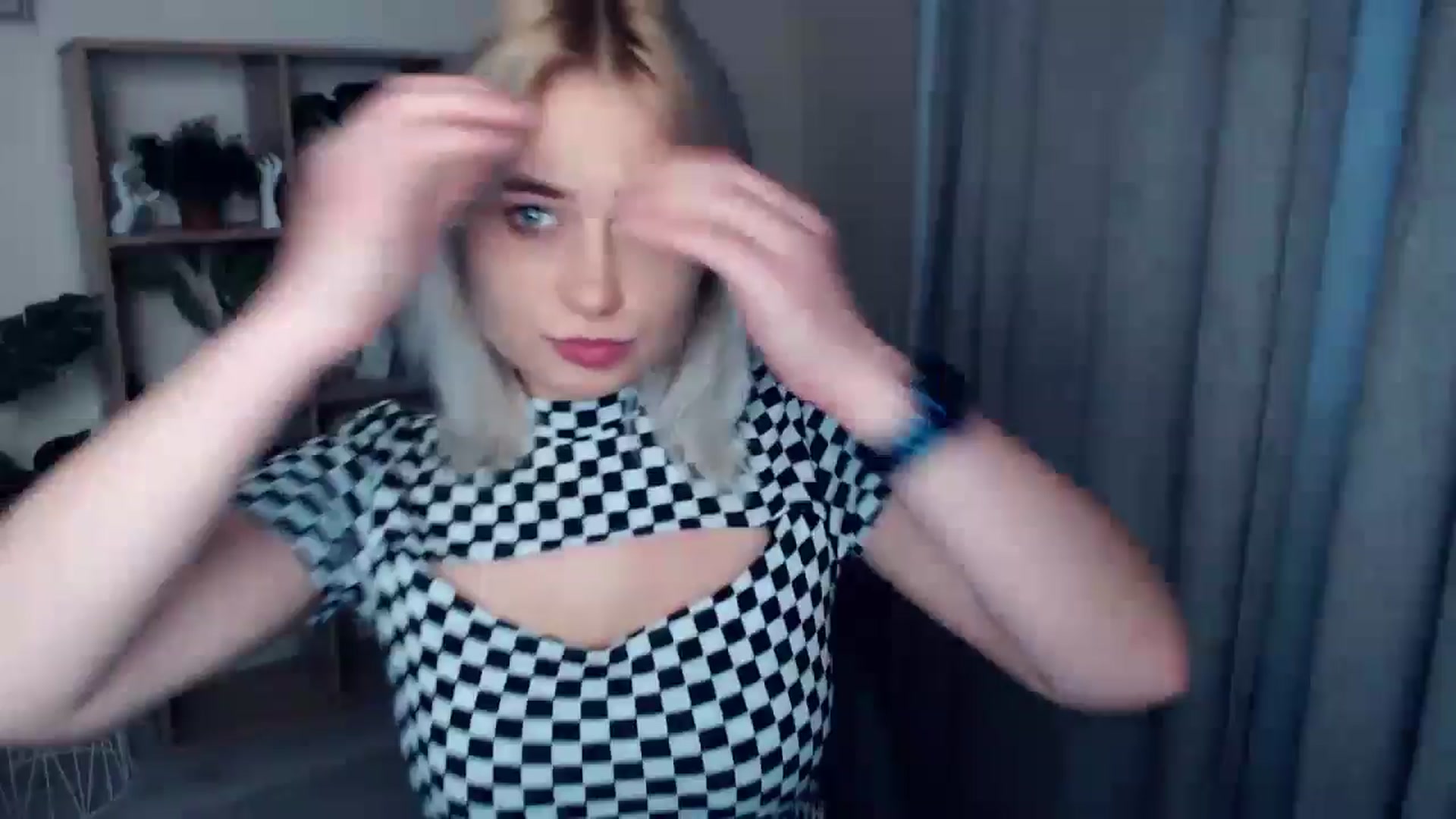 Gallery image thumbnail from Kukla_kolduna's myfreecams stream on, 05/02/2024, 17:53 image 14 of 20
