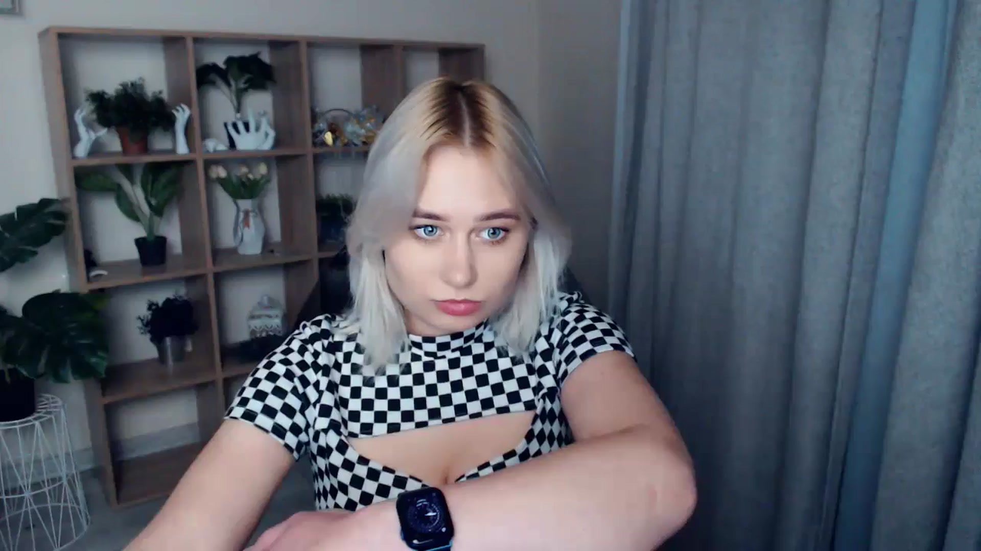 Gallery image thumbnail from Kukla_kolduna's myfreecams stream on, 05/02/2024, 17:53 image 20 of 20