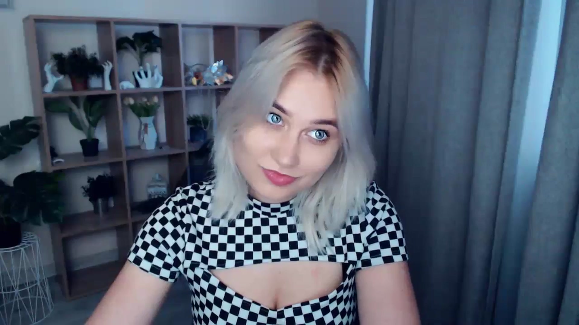 Gallery image thumbnail from Kukla_kolduna's myfreecams stream on, 05/02/2024, 17:53 image 5 of 20