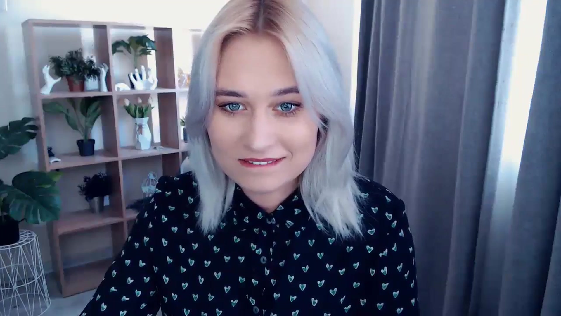 Gallery image thumbnail from Kukla_kolduna's myfreecams stream on, 05/03/2024, 14:03 image 3 of 20