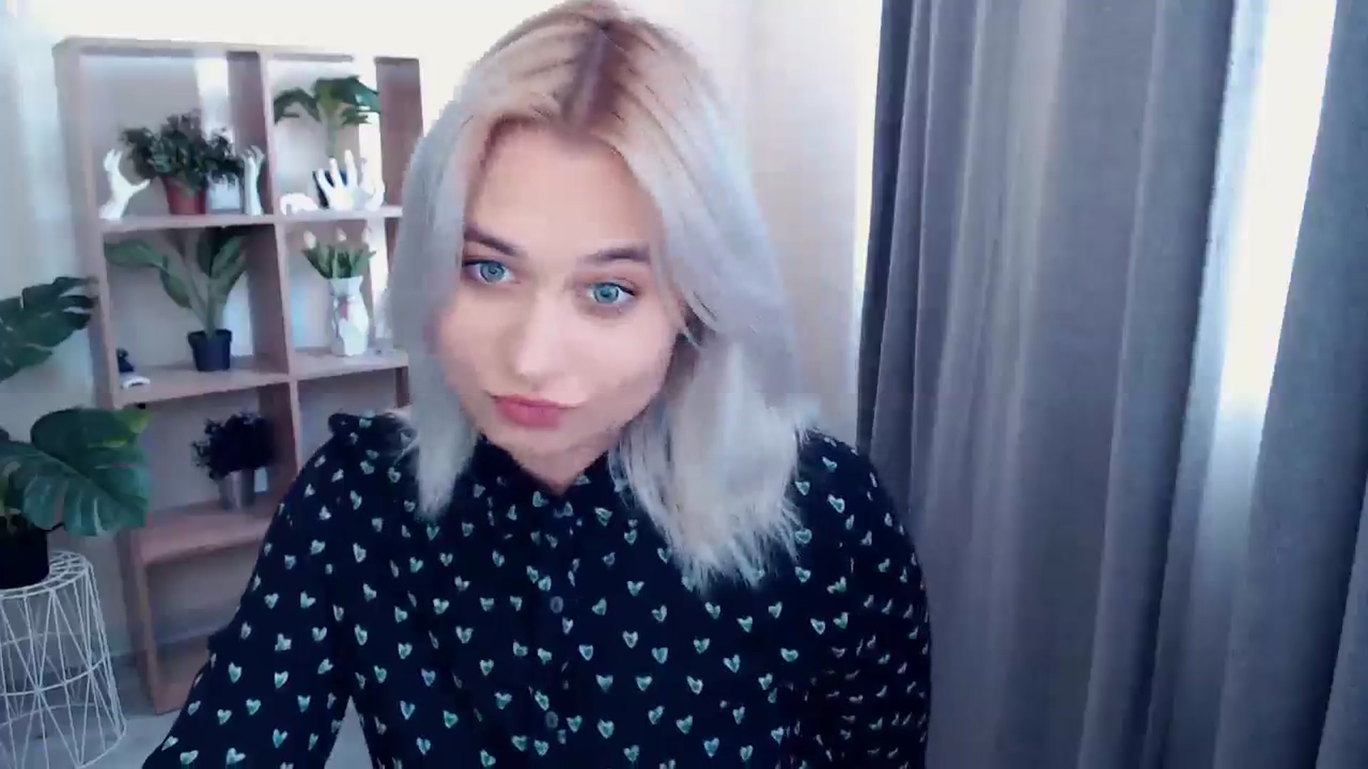 Gallery image thumbnail from Kukla_kolduna's myfreecams stream on, 05/03/2024, 14:03 image 19 of 20