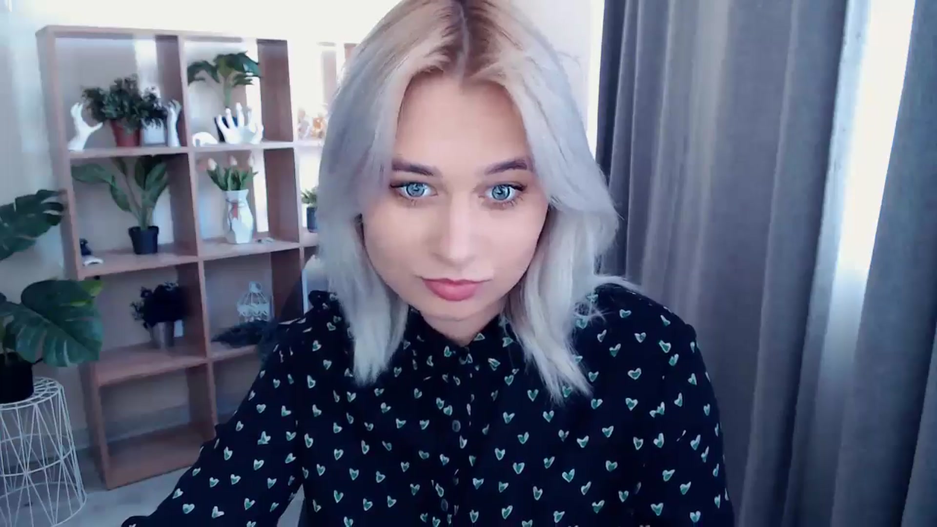 Gallery image thumbnail from Kukla_kolduna's myfreecams stream on, 05/03/2024, 14:03 image 18 of 20