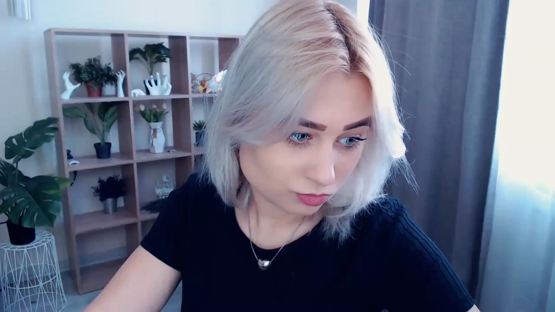 Gallery image thumbnail from Kukla_kolduna's myfreecams stream on, 05/04/2024, 09:40 image 20 of 20