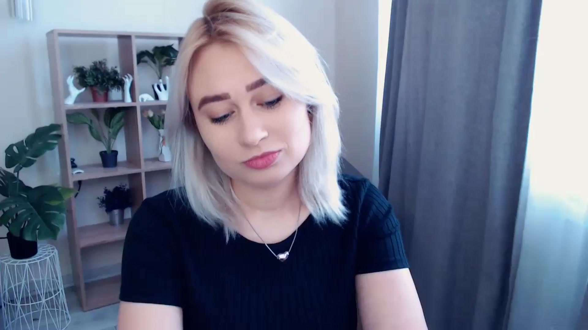 Gallery image thumbnail from Kukla_kolduna's myfreecams stream on, 05/04/2024, 09:40 image 1 of 20