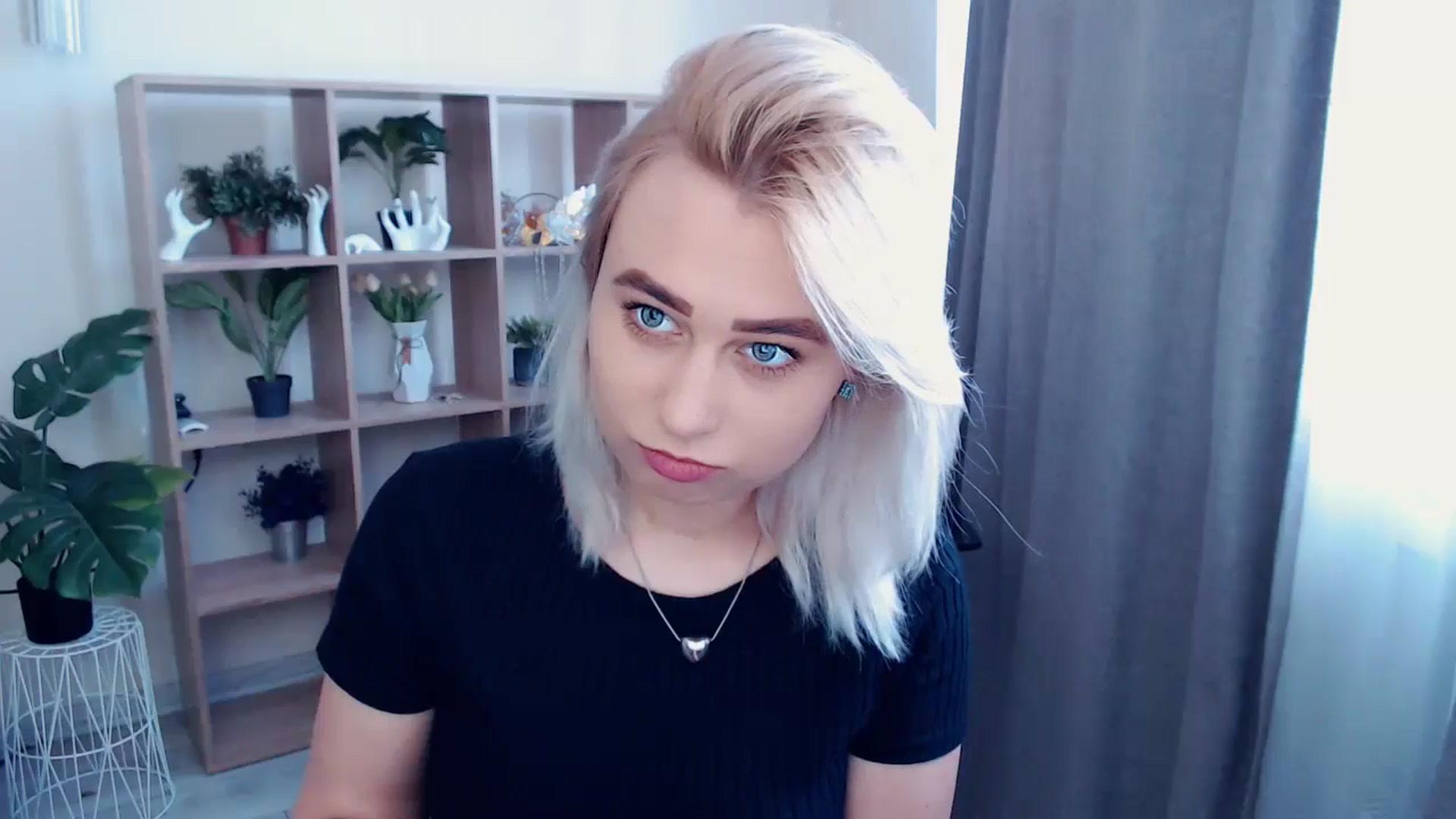 Gallery image thumbnail from Kukla_kolduna's myfreecams stream on, 05/04/2024, 09:40 image 7 of 20