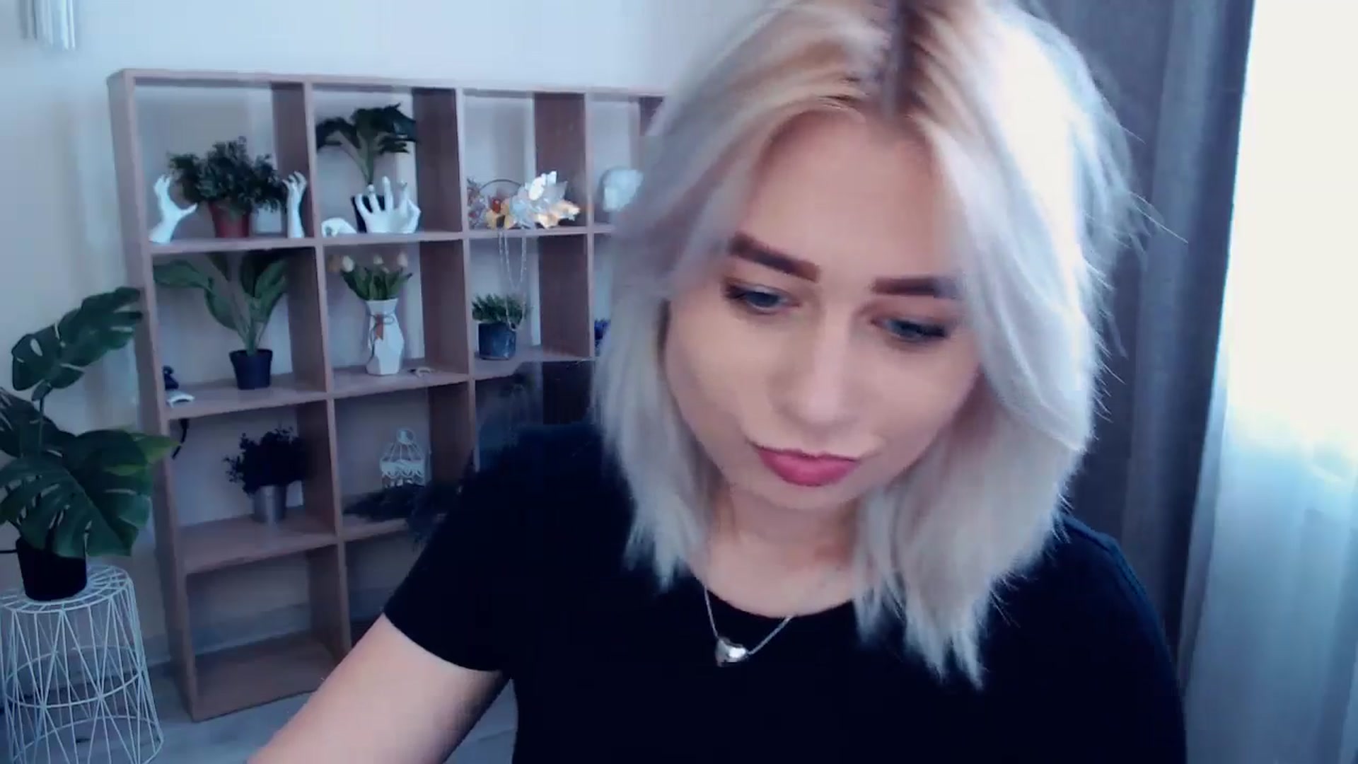 Gallery image thumbnail from Kukla_kolduna's myfreecams stream on, 05/04/2024, 09:40 image 13 of 20