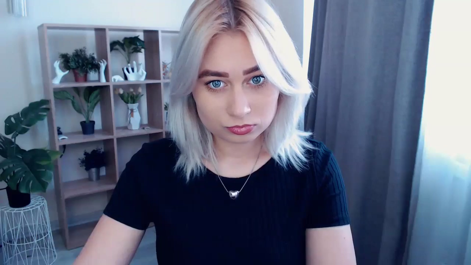 Gallery image thumbnail from Kukla_kolduna's myfreecams stream on, 05/04/2024, 09:55 image 11 of 20