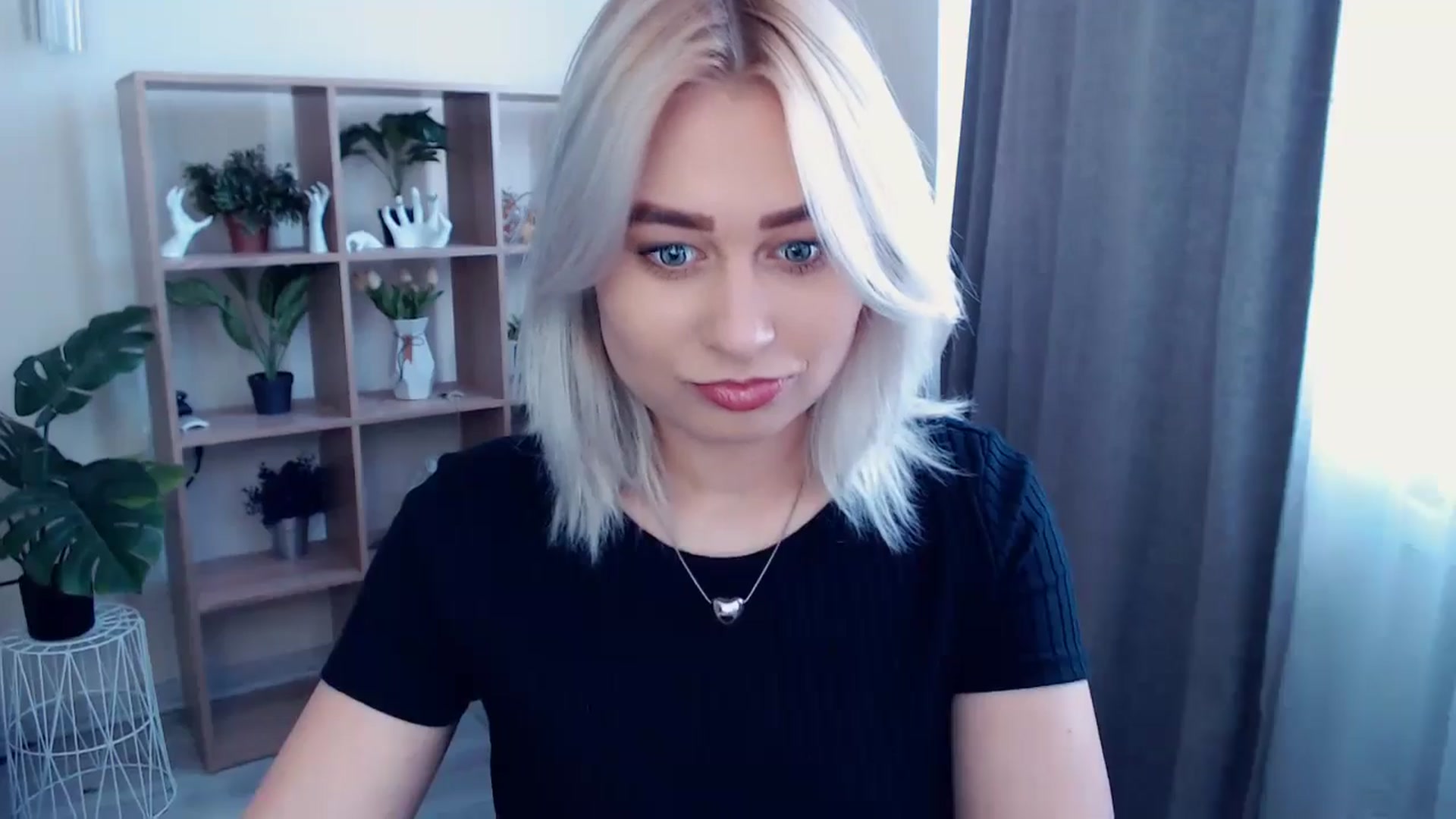 Gallery image thumbnail from Kukla_kolduna's myfreecams stream on, 05/04/2024, 09:55 image 13 of 20