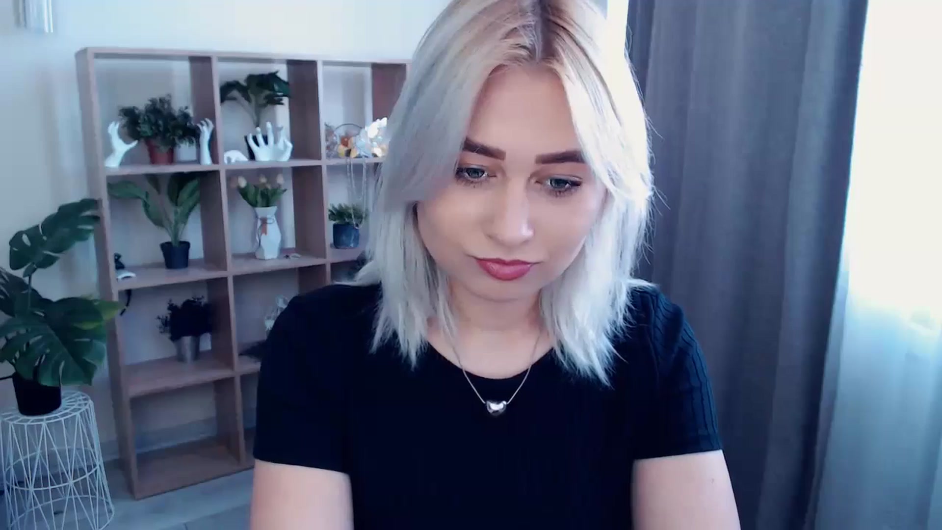 Gallery image thumbnail from Kukla_kolduna's myfreecams stream on, 05/04/2024, 09:55 image 18 of 20