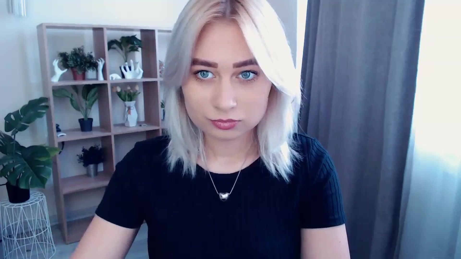 Gallery image thumbnail from Kukla_kolduna's myfreecams stream on, 05/04/2024, 09:55 image 4 of 20