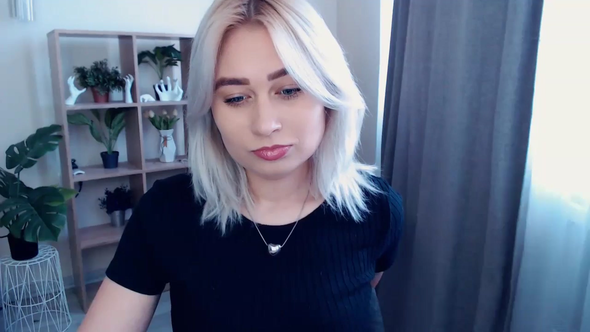 Gallery image thumbnail from Kukla_kolduna's myfreecams stream on, 05/04/2024, 09:55 image 12 of 20
