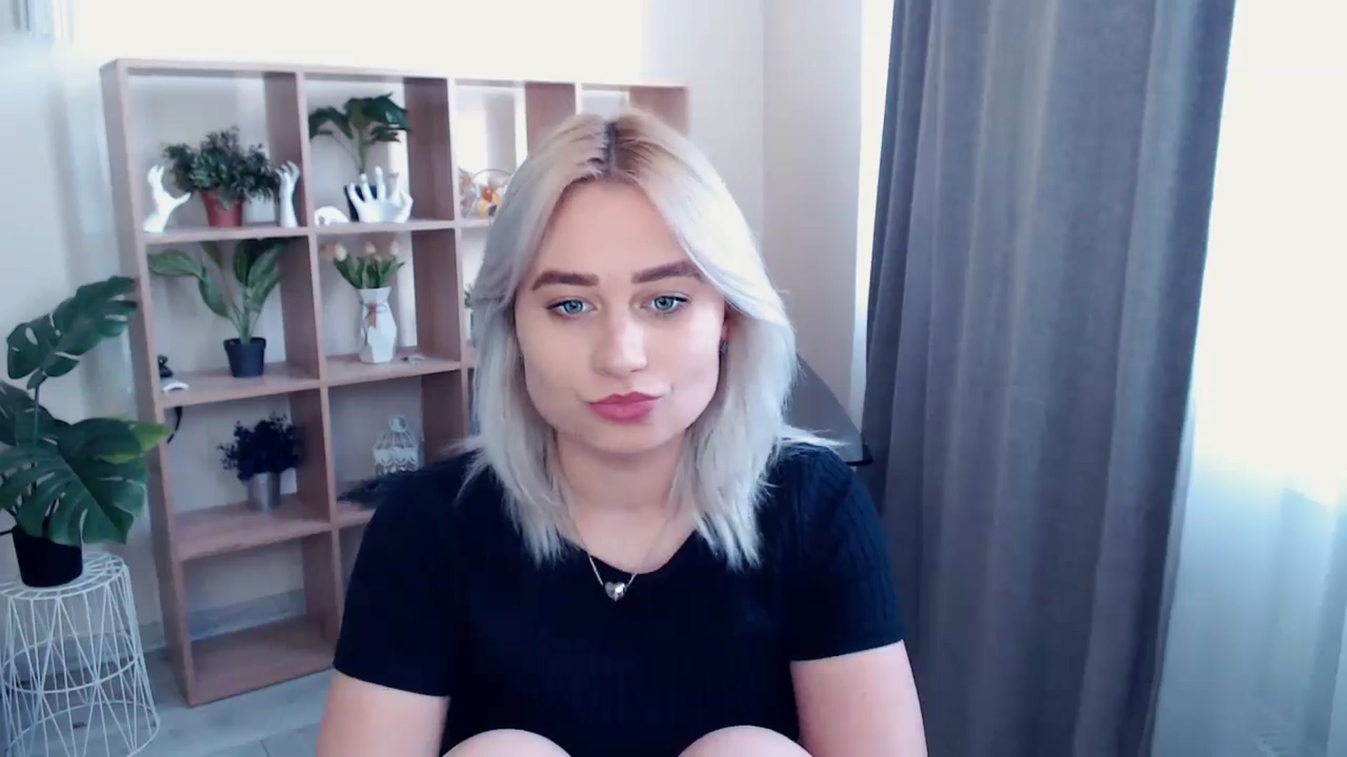 Gallery image thumbnail from Kukla_kolduna's myfreecams stream on, 05/04/2024, 15:01 image 19 of 20