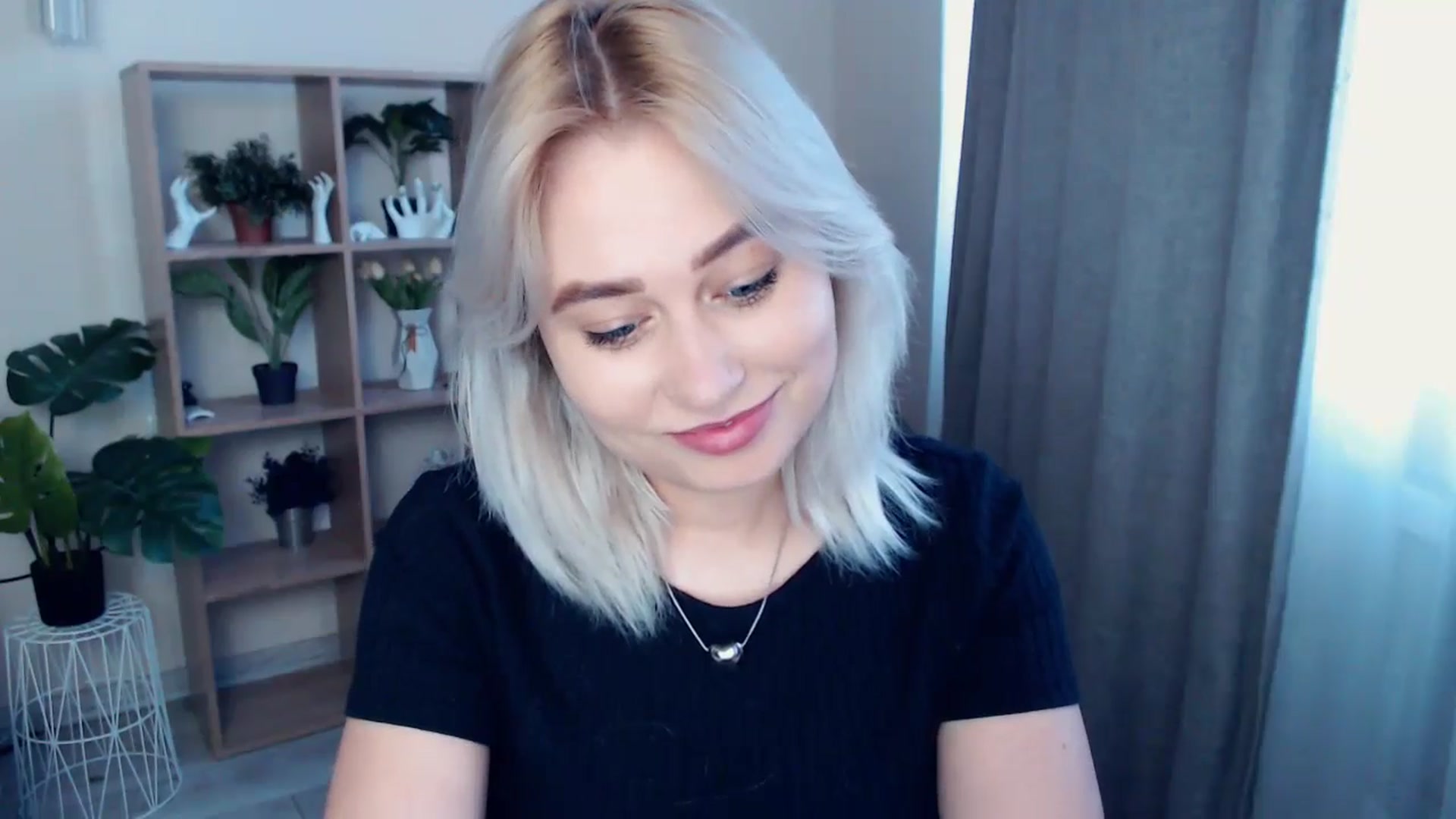 Gallery image thumbnail from Kukla_kolduna's myfreecams stream on, 05/04/2024, 16:51 image 20 of 20