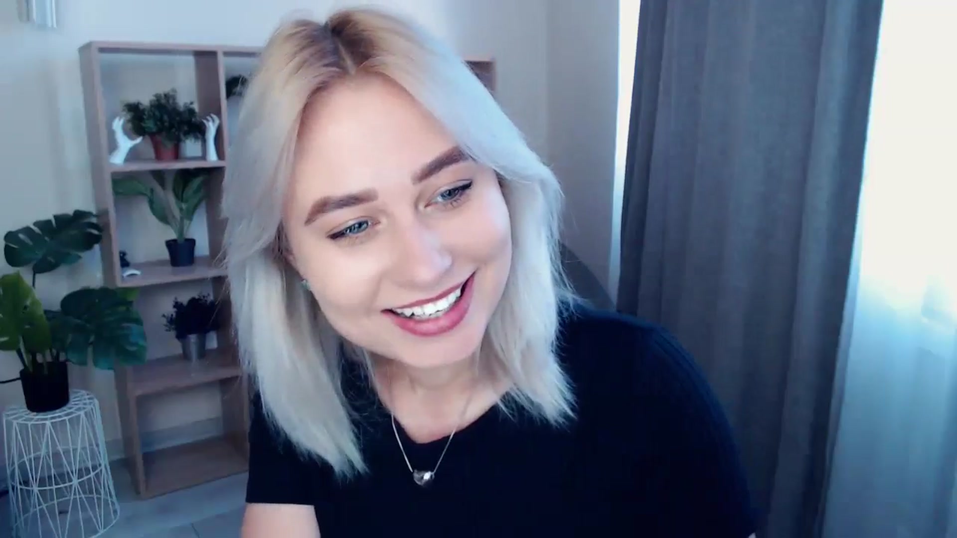 Gallery image thumbnail from Kukla_kolduna's myfreecams stream on, 05/04/2024, 16:51 image 8 of 20