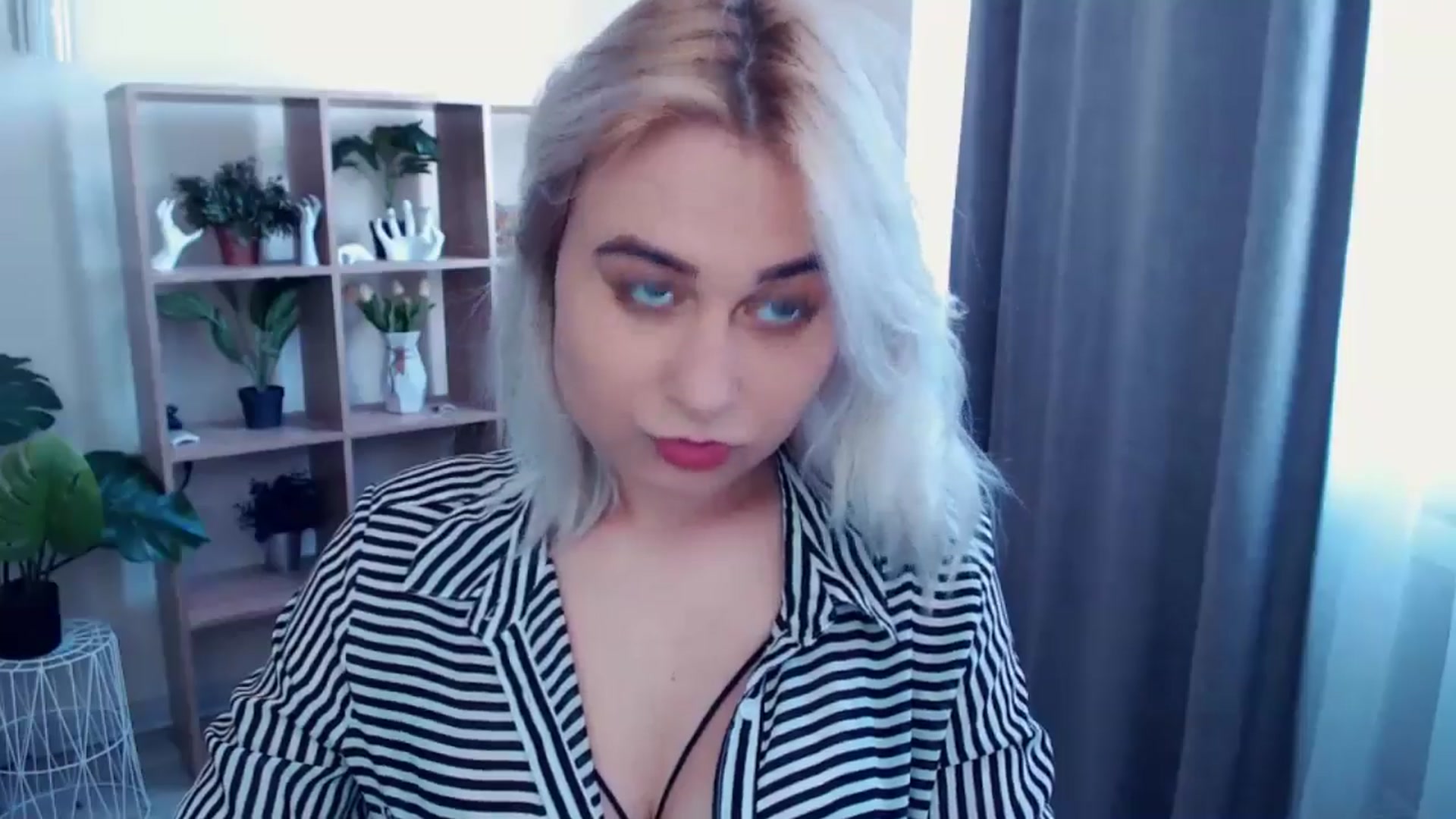 Gallery image thumbnail from Kukla_kolduna's myfreecams stream on, 05/09/2024, 12:26 image 20 of 20