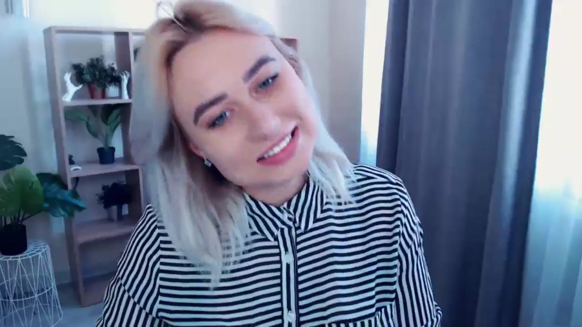 Gallery image thumbnail from Kukla_kolduna's myfreecams stream on, 05/09/2024, 14:33 image 17 of 20
