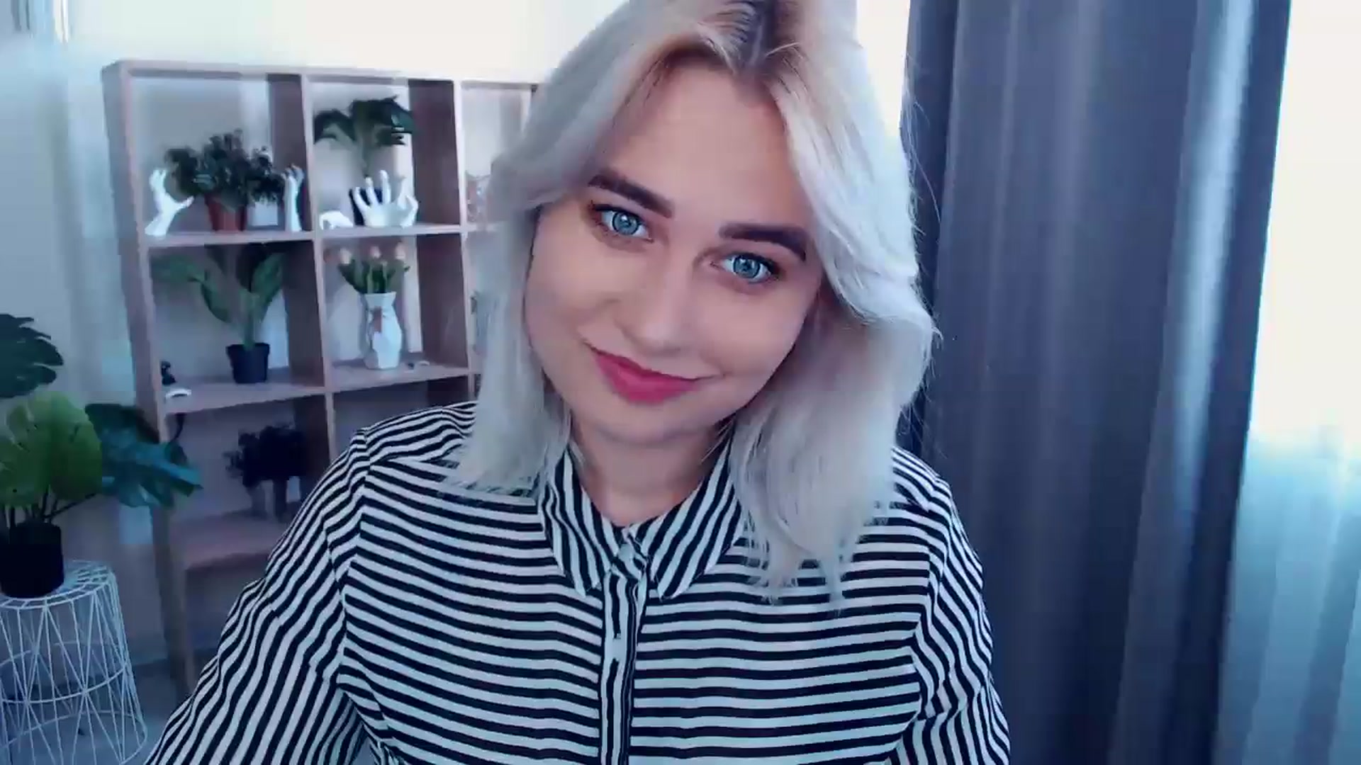 Gallery image thumbnail from Kukla_kolduna's myfreecams stream on, 05/09/2024, 14:33 image 19 of 20