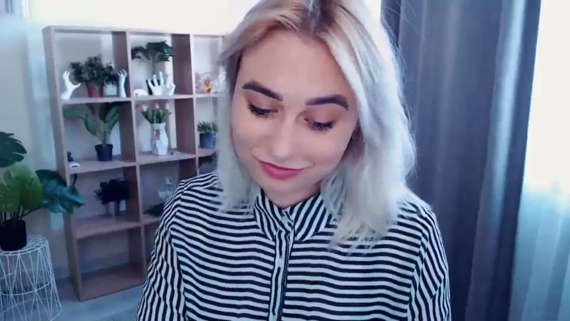 Gallery image thumbnail from Kukla_kolduna's myfreecams stream on, 05/09/2024, 14:33 image 15 of 20