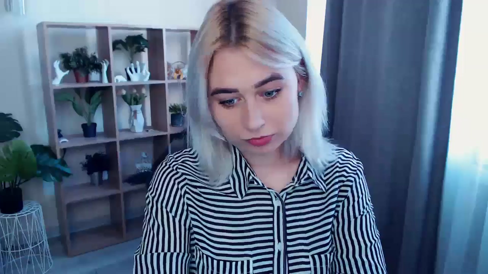 Gallery image thumbnail from Kukla_kolduna's myfreecams stream on, 05/09/2024, 16:05 image 7 of 20