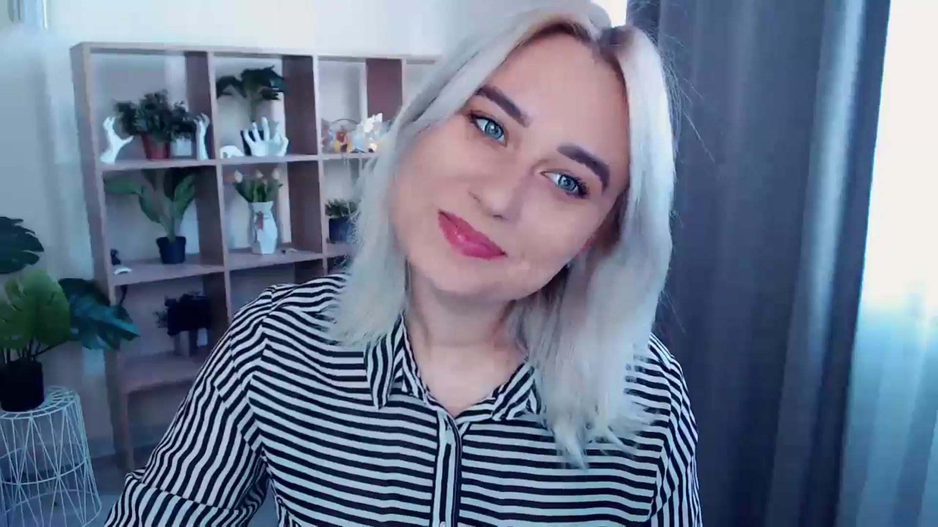 Gallery image thumbnail from Kukla_kolduna's myfreecams stream on, 05/09/2024, 16:05 image 3 of 20