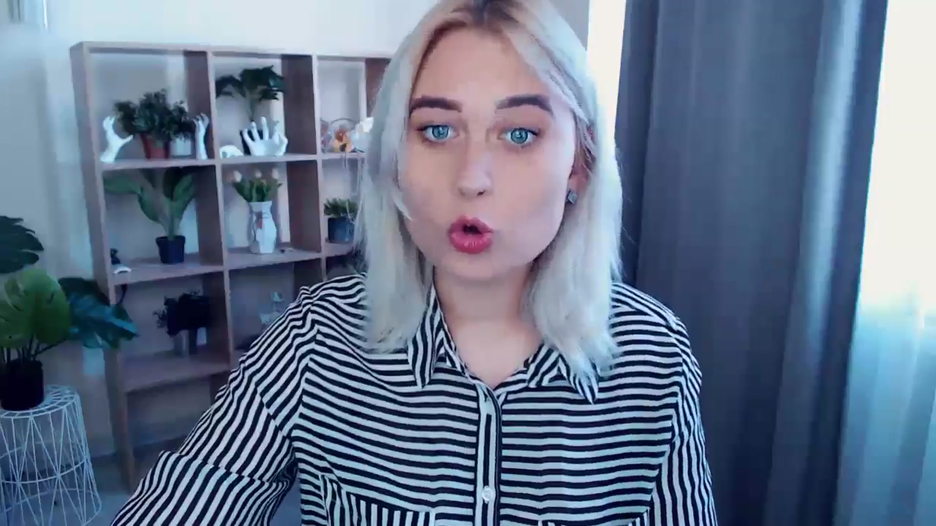 Gallery image thumbnail from Kukla_kolduna's myfreecams stream on, 05/09/2024, 16:05 image 6 of 20
