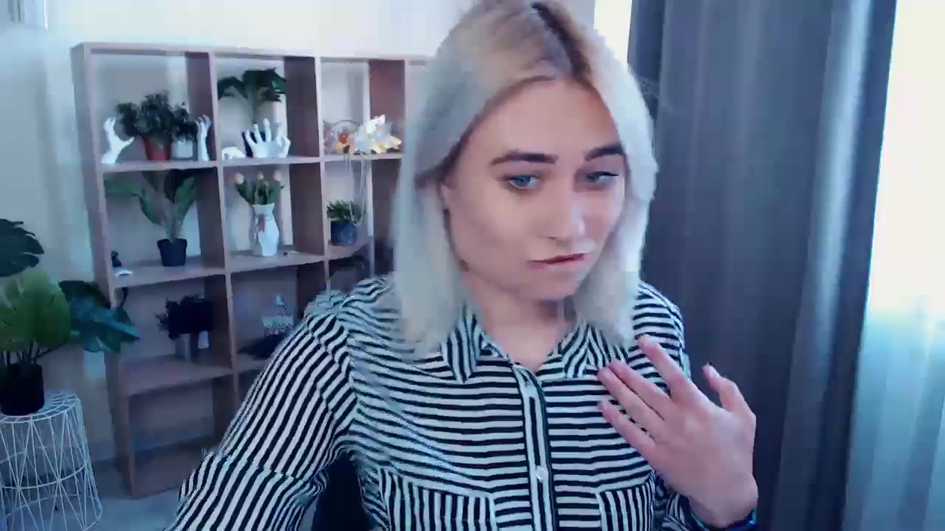 Gallery image thumbnail from Kukla_kolduna's myfreecams stream on, 05/09/2024, 16:05 image 1 of 20