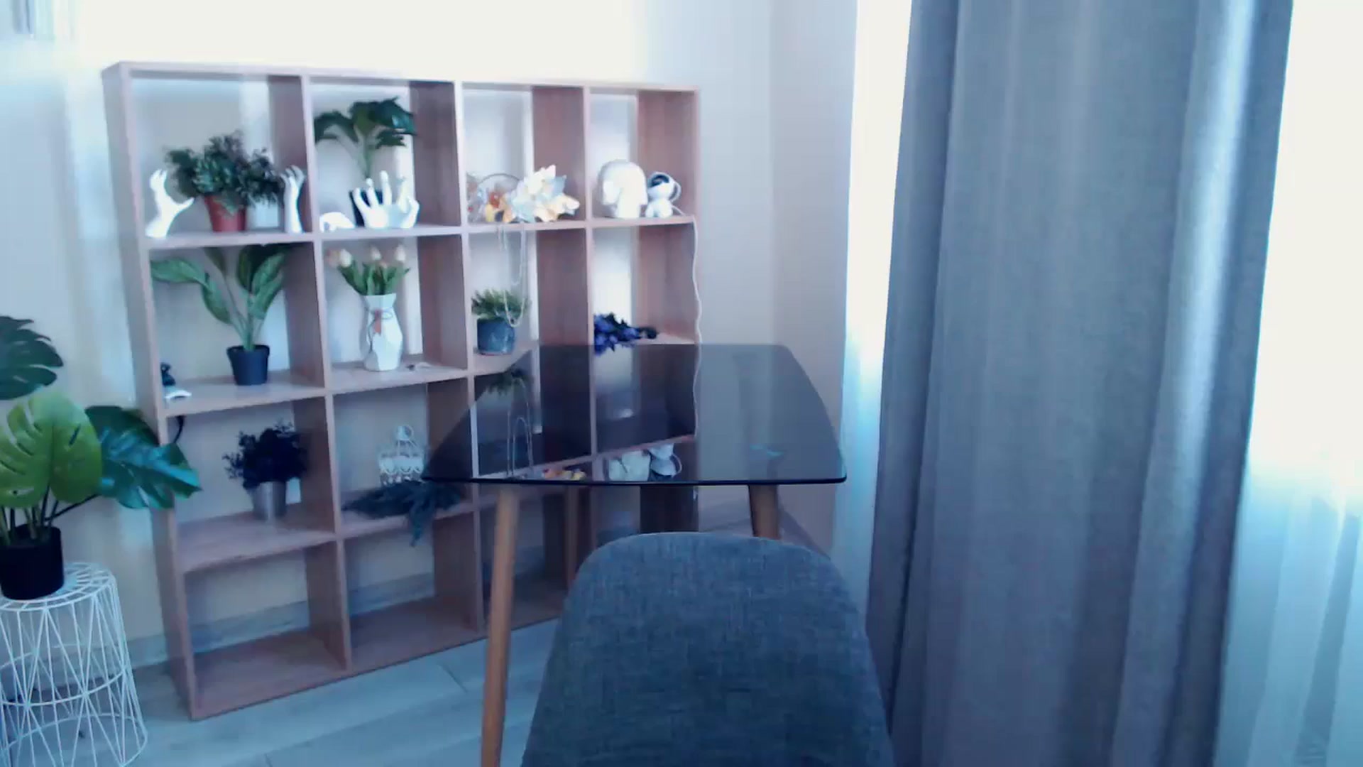 Gallery image thumbnail from Kukla_kolduna's myfreecams stream on, 05/09/2024, 16:05 image 8 of 20